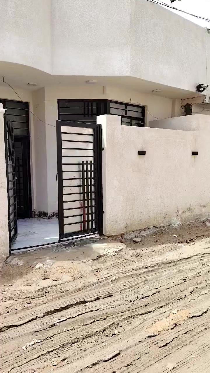 سلام عليكم بيت 110 متر قرار محكمه سند 25 بناء درجه أوله حي سومر خلف ناحيه تفاصيل البيت داخل الفديو الستفسر تصل ***********
***********
