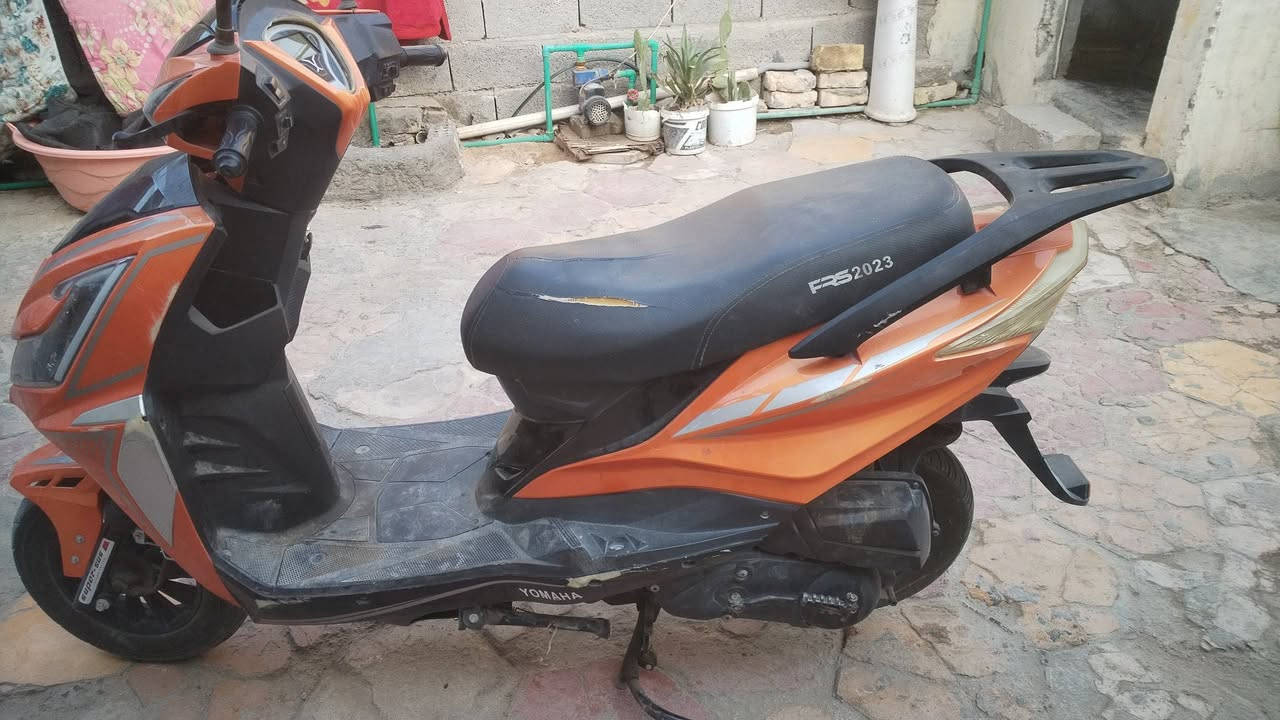 السلام عليكم دراجه سكنس مكانه كربلاء حي العامل 
***********
