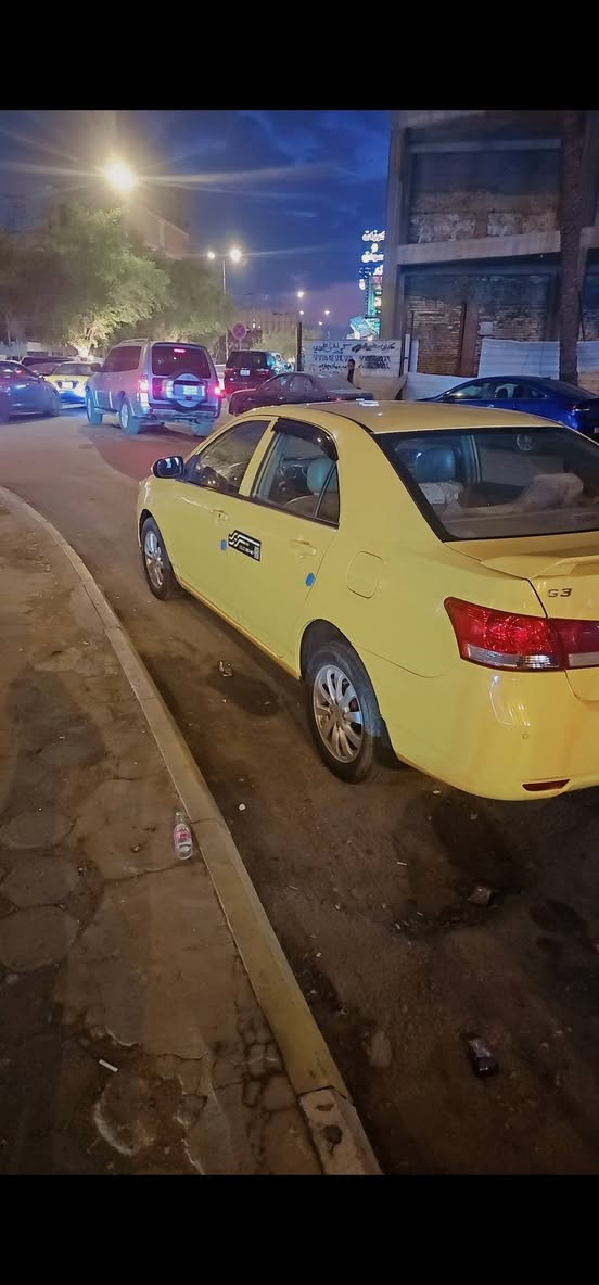 السلام عليكم للبيع بي وايدي G3 رقم بغداد  بسمي كير اوتو بلاااااادي ممحور سيارة بلادية ومكفولة داخل جلد فتحة وبصمة وحساسات وشاشة جبيرة تخم تاير تبريد شغال صدر الامامي ٧٥٪؜ والباقي جاهزة من كلشي رايدها ب 70 مكاني بغداد الشعب
رقم ***********
