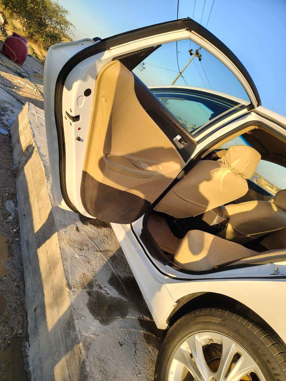 سلام عليكم سوناتا ١٢ خليجي اصل فول تحكم ستيرن ثلاث انضمه قياده مري شفط سياره ع ايدي جديده مكينه وكير شرط لاتنقيص ولا تبخير  بيه طخه بسيطه بجاملغ الخلفي رقم اربيل تريد تحويل او وكاله السعر ١١٠ الاتصال ***********او ***********
