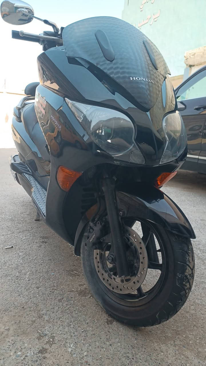 سلام عليكم مرخصة الادمن الحلال للبيع  فورزه 0/10 نضافه خير من الله دراجه فول كفاله عامه نضافه بعد احلا من الصوره عليههً.رمبه شلعه ومعدل ✈️خير من الله  وكير شغال /7 كير /4تحويلات /مو شراي لأتعبني مكاني الموصل بل ايمن /رقمي ***********
