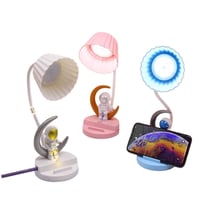 مصباح فلكي • مجسم رائد فضاء • شحن USB