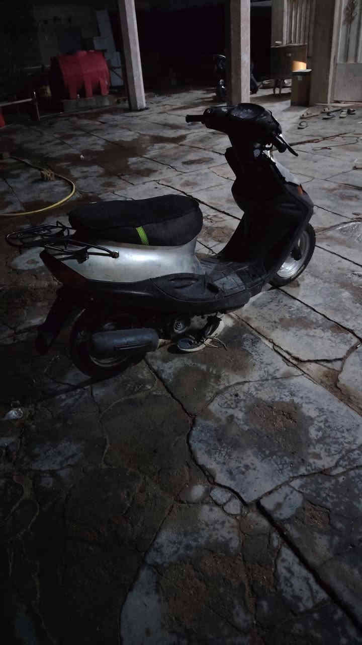 سلام عليكم دراجه 9 البيع دراجه كامله مكمله شرط هندر واحد كهربايات كلهه شقاله شاير صطاب وره كلهه شقاله مكينه مفتوحه مره وحده فقط وشلعه ومعدل تشك الكاع شك سعر 180 وبيهه مجال مكاني البصره الزبير رقم *********** 💜🫵🏼
