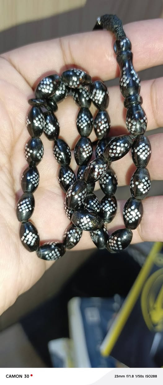 السلام عليكم ٤ سبح فايرات فاير يخبل للبيع الخشنه اول وحده قديمه ابيعهه هلموجود بس قديمه سعرهه ١٠٠ والثاني مصريه الساده سعرهه ٦٥ والثالثه يسر مصري سعره ٤٠والرايعه يسر مصري دك نحاس ب ٣٥ واذا شلع ٢٢٥مع التوصيل بصره 0777617667


**إذا كنت صاحب هذا الإعلان وتريد حذفه لأي سبب، رجاءا أرسل رسالة إلى الدعم الفني**