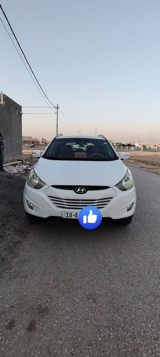 هونداي توسان موديل 2013 خليجي مكفوله
من مكينه وكير وضربه وصبغ سونارها موجود عندي بيها لايت زنون شمسي وبلاجكتور وشاير لد  السياره كلش حلوه احلا من الصوره رقم بابل   سعرها 143 وبيها مجال  المكان بابل  الاستفسار  اتصل علي 
*********** طه
