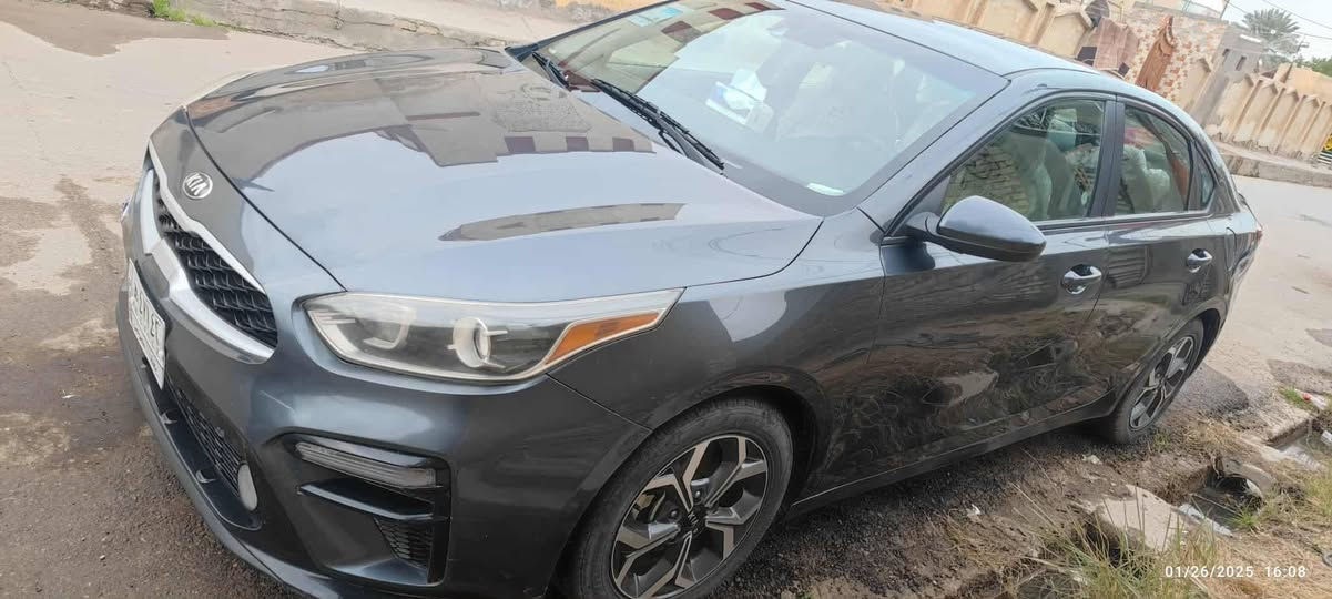 فورتي 2019
رقم بغداد
محرك 2000 دوش
 كير AT  
مقاعد مخمل
ويل كروم 
كاميرا خلفية دوارة 
تبريد ثنائي المناخ 
رادار تحديد مسار 
وارد امريكا حادث خلفي بسيط كما موضح بالصور
ممشى 130 الف 
السعر 123 ورقة قابلة للتفاوض
مكاني ناصرية
للتواصل خاص او على الواتساب الرقم
*********** الرفاعي, ذي قار
