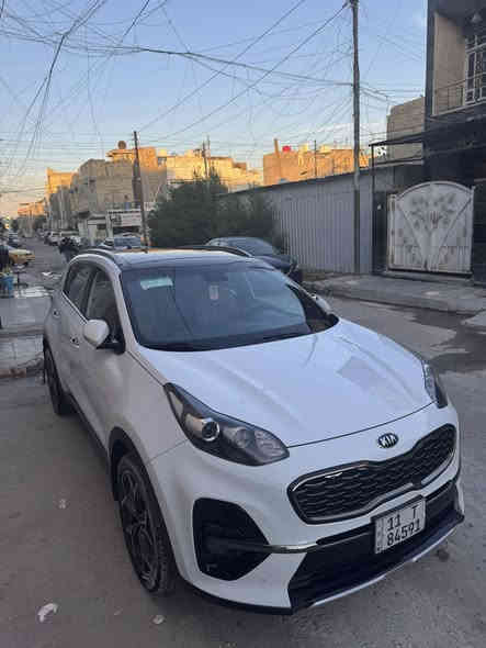 السلام عليكم
كيا سبورتج خليجي جيتي لاين موديل٢٠٢٠ 
الشركة الدولية ماشية 45 حقيقي
فول مواصفات ١/١ معروفة 
محرك ٢٠٠٠ دوش 
رقم بغداد تحويل ثاني يوم 
مكفولة من الصبغ حته الدعاميات 
بانوراما.بصمة دخول وتشغيل.سايد بريك بصمة.مانع منحدرات.شاشة كبيرة.اريل نفكيشن.شاحن واير ليس .تشغيل عن بعد شفتات سرعة.اوتو هولد.جنطة كهرباء.كشنات جلد بلادي و كهرباء.داخل لونين حمصي واسود.حساس امامي وخلفي.خمسه ويل كب .قطعتين تبريد بيانو.كامرة خلفيه.تحكم ستيرن.شاشه قرائه الاعطال 3 انضمة قيادة …
سيارة جاهزة من كل النواحي صدر تايرات
السعر 223  وبيه مجال بسيط جدا
بغداد /البياع قرب سريع الدوره
***********
