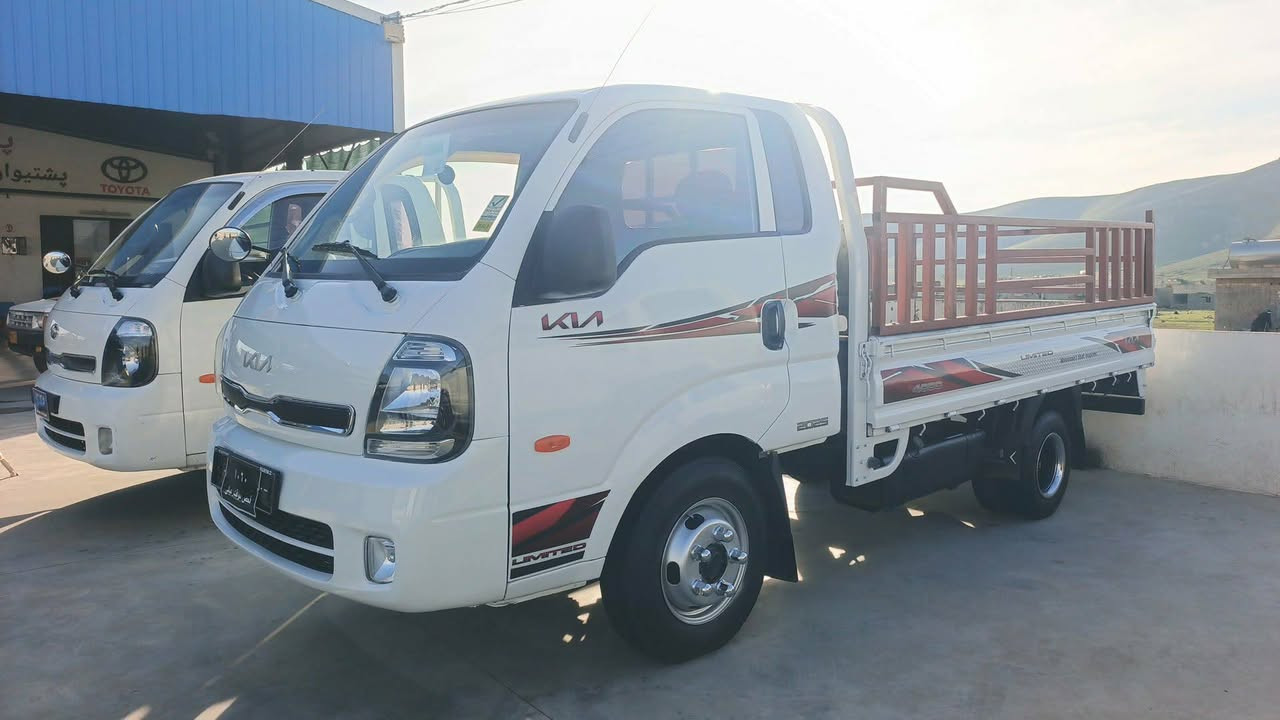 کیای 4000سۆپەری مەکینە ڕەش مەڕغوب شتی لۆک لۆک
2011ابوکلاج
گیڕو مەکینەو انجیکتەری بەشەرت 100فیتەر
تایەو ویلی دواوەی کراوە بە14لۆکە
بێ خایسات
بۆدی لۆکی لەسەرە بێ ڕزیوی
250مەسروفی نییە
ژ.م***********
***********
