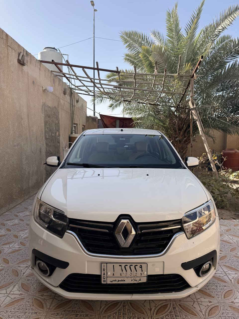 رينو مديل 2020
الموقع النجف الكوفة 
السيارة كدامكم نضيفة وبيها كم شخط مبين بالتصوير والجاملغ الامامي مبدل بالصورة مبين ماشية 140 الف 
للاستفسار *********** 
السيارة ب73 وبيها مجال قليل
