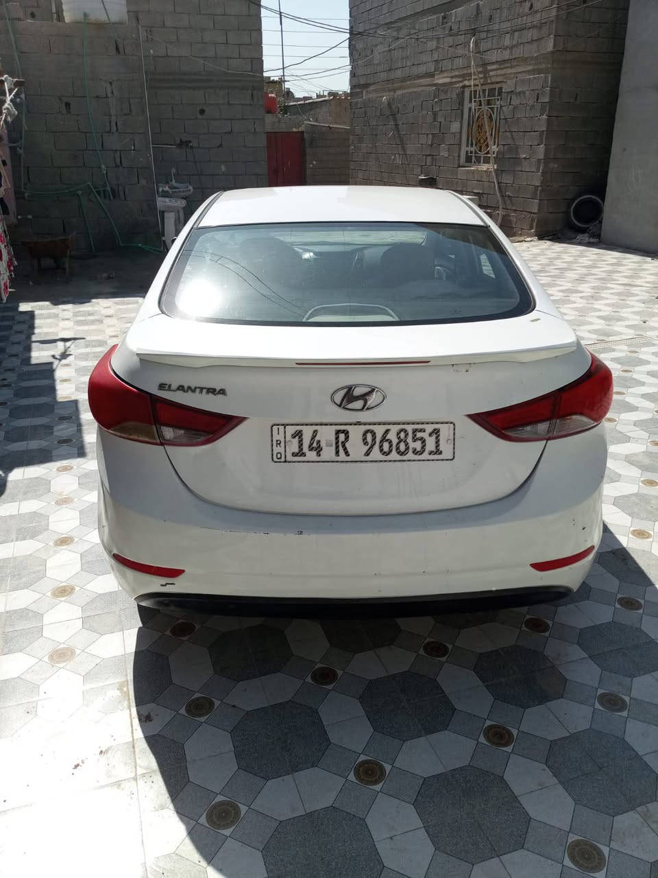 النترا موديل 15  باسمي رقم انكليزي بصره كامره دواره 
بنراما 
كامل مواصفات خليجيه السياره 
مكينه 1800 
مكفوله من تبديل 
فقط صبغ نص البنيد 
السياره جاهزه مابيهه اي نقص 
مكانهه البصره السعر 120 / رجائاً الموشراي لايخابر 
رقم الهاتف ***********
