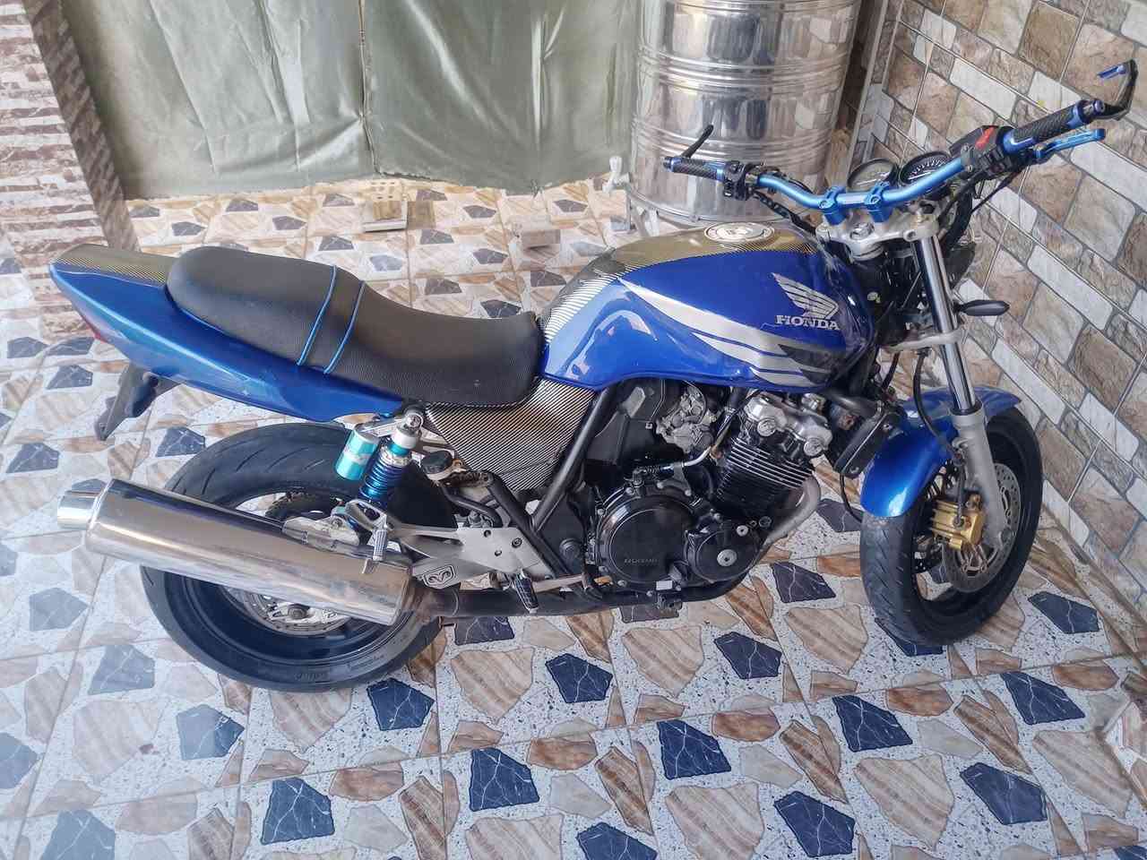 سلام عليكم سيبي فور 400 بيع رقمي *********** مكني رمادي شارع 20
