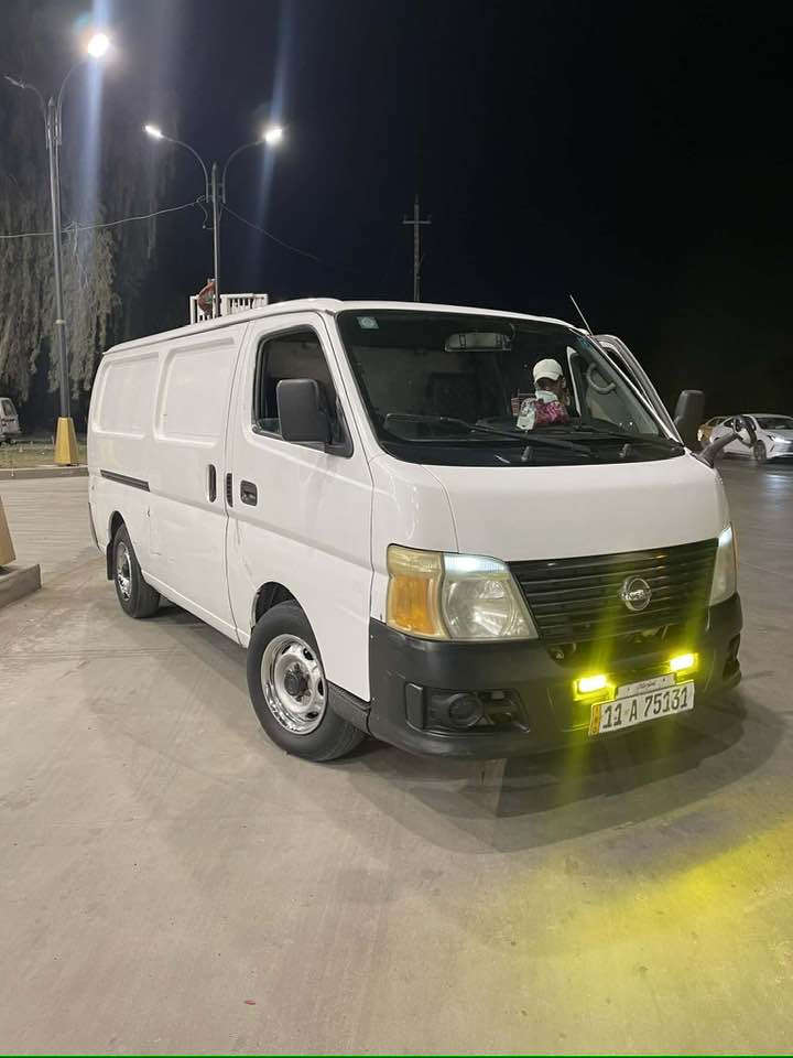 سلام عليكم من رخصه مدير لكروب نيسان يورفان ٢٠١٢ كاز كير محرك نظيفات صدر خلفي امامي جديد تخم تاير جديد شاشه تاب او كامره جيده كهرباىيات جديده السعر ٦٥ ورقه او بيه مجال حك جيتك او مراوس بسياره صالون او ممنون او اسف على الاطاله *********** ابو سيف
