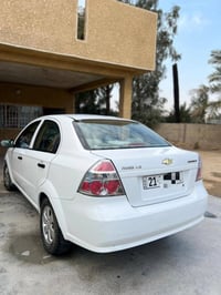 افيو 2011, مسكر اللون ابيض اوتوماتيك نظيفة جدا معروضه ٨٨ ورقة 07704510...