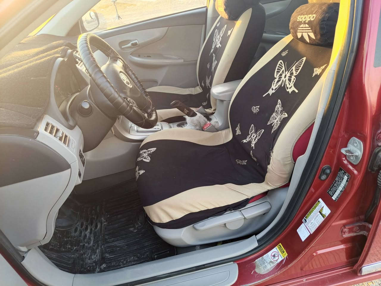 السلام عليكم كورلا مديل ١٢بغداد انكليزي وبسمي ضرر جاملغ خلفي جهه السائق وصبغ قبق الجنطه بجم كبس كير ومحرك كفاله وين ما يعجبك افحص سونار للبيع أو مراوس بتكسي فقط كورلا 12...13مكاني بغداد السعر 115وبيها مجال انشالله ***********
