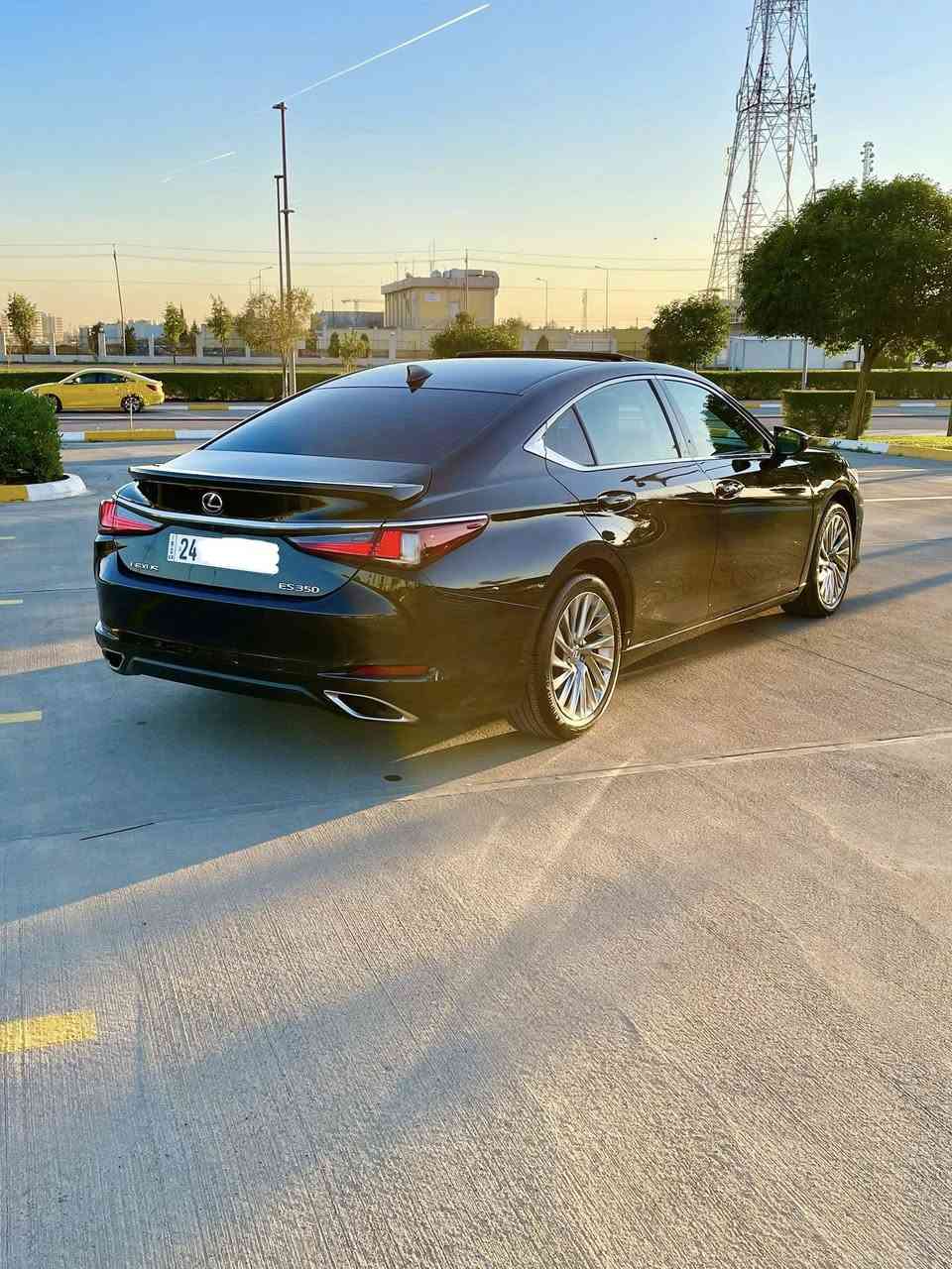 لكزس ES 350Lexusمودیل2020 🔷🌹
فوول فوول مواسفات ES 350🌹
6 سلندر مکینە3.5 
گاعیات کتلوکات بلادی کلها موجودە .. 🔷🌹
السعر🌹 / ٣08ورقةو مجال 
موبایل / ***********واتساب و كورك فايبر
مكان سيارة اربيل مرکز المدینە 🌹
ملاحظة//  قطعة و نص صبغ بدون دواخل و بدون ارباك🌹 شرط او بجم و خلفي كبس   ... 🔷
محرك و الكير بشرط ما مفتوحه و بدون اي خلل بشرط 🌹🔷التسجيل وتحويل بشرط نفس يوم👌🌹
مواصفات🌹 فول فول  … ١/١ Es 350🦅🌹
بصمة ,, سقف شاموا ،، فتحە ,,كشنات جلد و كهرباء و خزن ,,كشنات  تبريد و تدفئە ،، ستیرن هیتر ،، رادار امامی خلفی و جانبی ،، فرجات حاسە یعنی بوقت المطر ئوتو 🌹تشتغل ,, حساس امامي و خلفي شاشة و كاميرا خلفي ,, لايت زينون بلادي دبل عدسات ,, ستيرن كهربائي داخل ساج ,, تحديد سرعة قیادە زاتیە  ,, تبريد مركزي ,, دبل گير ٣ نضام سياقة درایڤ مود ,,مرايه كهربائي و بعد و بعد🤍 🗞️ 🌹
تخم تايرات اصلي شرکە هانكوك يابانيه..
