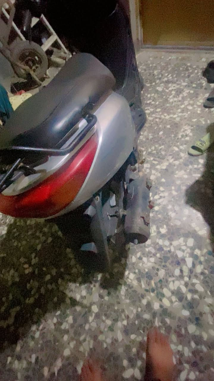 سلام عليكم دراجة Prez نظيفة دراجة مكينة ناعمة كهربائية كلها شغالة كابرا يون وزن ويا ل0كفراتها نظيفة مقلاية دبل إشارة كلها Horin مكاني بغداد الشعب اللي يحب يتصل على هذا الرقمكفراتها نظيفة مقلاية دبل إشارة كلها Horin مكاني بغداد الشعب اللي يحب يتصل على هذا الرقم السعر *********** وبيها مجال دراجة حلوة سعر 450
