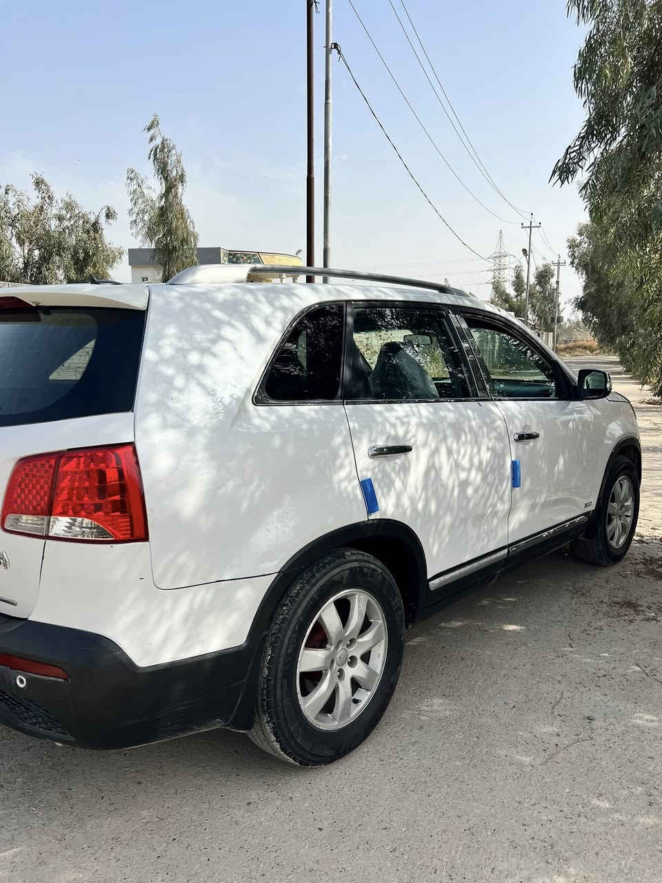 كيا سورنتو موديل 2013 امريكي بدون حادث بيها صبغ 4مكانات اثر تكشير  كير ومحرك كفاله. بيع سريع ب ١١٨. ما متواجد  ع فيس. رقمي ***********
