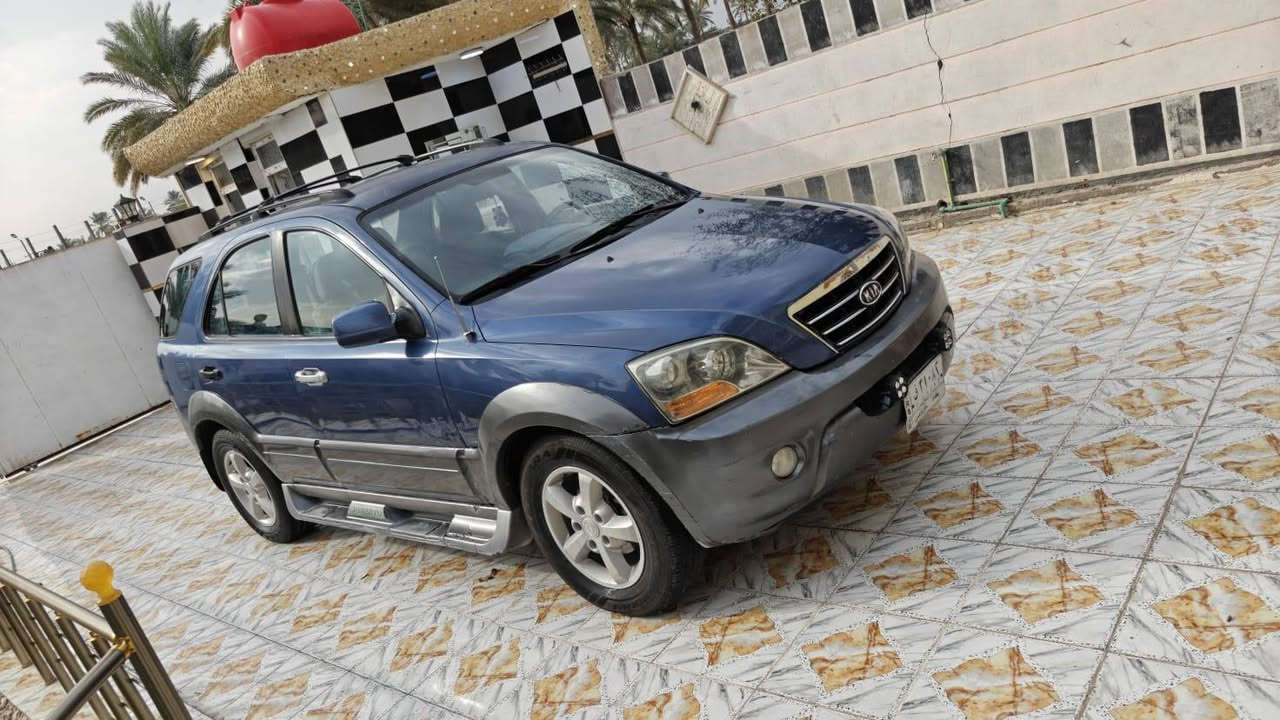 سورنتو 2007خليجي مكفوله كفاله عامه حته من البارد سونار مرفق بلمنشور فول عده الفتحه
مكينه 6سلندر3300فور ويل
شادله منضومت غاز 60لتر يعني جازه من كلشي 
تخم تاير كير مكينه حداديه كله بلادي 
محركه بلادي مامفتوح ماشيه200
رقم بغداد تحويل مباشر السعر103
هاتف***********
