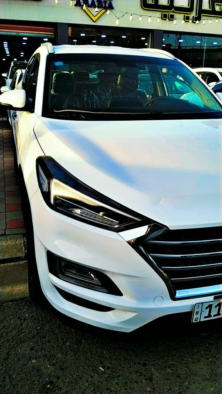 توسان موديل ٢٠١٩ خليجي فول عدا الفتحه هندبريك بالرجل  ماشيه ٨٥ الف بدون صبغ كفاله عامه السونار مرفق كما موضح مكاني الفلوجه .السعر ١٩٧ للجناي  ....للتواصل ***********
