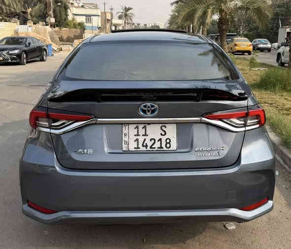 السلام عليكم 
كورلا 2023 شكل الخليجي هايبرد فول مواصفات سلايد وداخل احمر شاشه وكامره بيها صبغ جاملغ خلفي وباب سياره كلش نظيفه بدون نواقص ماشيه 38 الف كيلو 
رقم بغداد الجديد باسمي مكاني بغداد السيديه السعر 134 ورقه وبيها مجال بسيط للاستفسار اكثر اتصل 
***********
