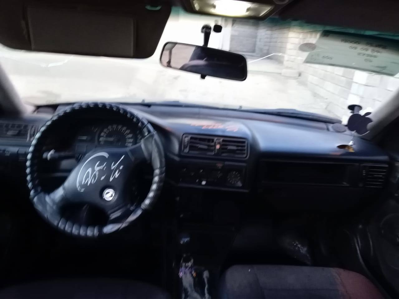 سلام عليكم
اوبل فكترا حجم 18 رقم نينوى الماني سنويه عضم لل 28 محرك وگير شرط بيها دواير ودوسات وبنيد وقبغ صندوك رش طخم الامامي والخلفي جديد طخم تواير جديد 

ب 42 وبيها مجال الاتصال ***********
