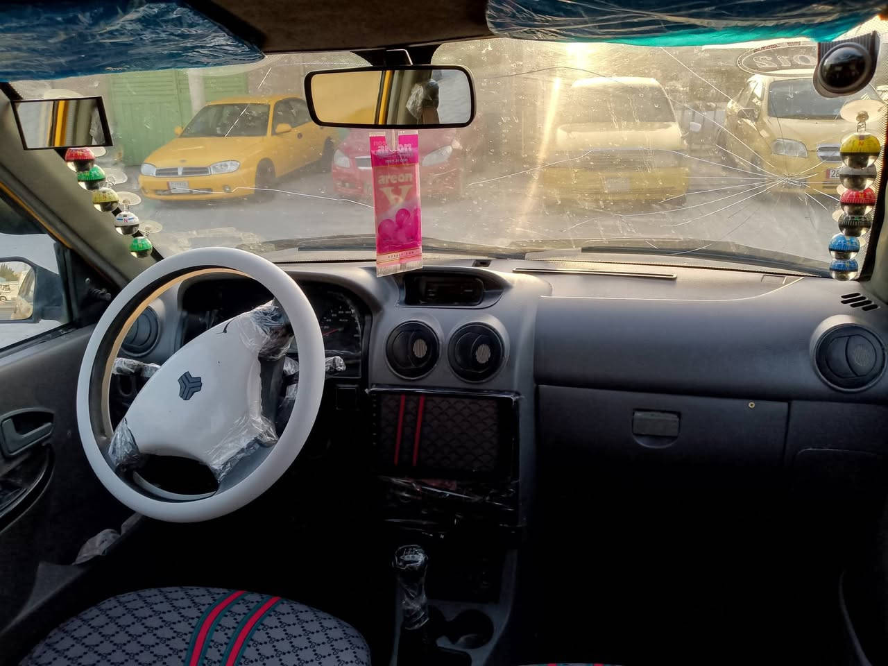 سايبة 12 بدون راعي تكفل سرقة وعشار مكينة وكير شرط بل جيس كهربائي سيارة كلة شغال تخم تاير جديد حدادية جديد سعر 17 وبيها مجال الطيبين مكاني النجف الكوفة ***********
