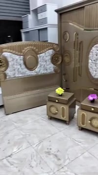 للبيع • غرفة نوم • واتس