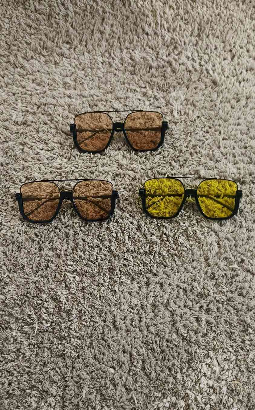 متوفر نظارات نسائيه وطبيه سعر القطعه 3 كل قطعتين 5 
وفر


**إذا كنت صاحب هذا الإعلان وتريد حذفه لأي سبب، رجاءا أرسل رسالة إلى الدعم الفني**
