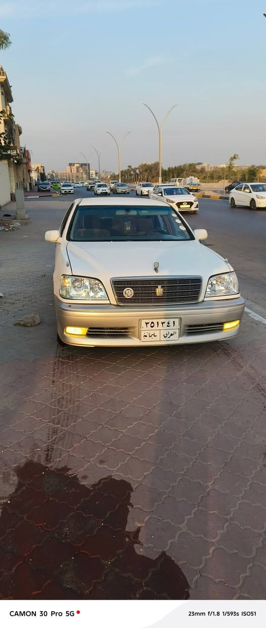 سلام عليكم جنون للبيع ادوات كصه جنطه متومه رقم سليمانيه مكينه ديفور صغير سياره نظيفه سعر46بيهه مجال قليل مكان البصره المعقل/***********
