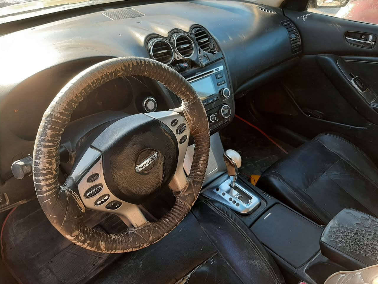 السلام عليكم 
نيسان التيما

رقم بغداد مصفره 

موديل 2012 

كير مكينه كورله شرط لا تبخير ولا تنقيص

صدر نص عمر 

تايرات نص عمر 

سنويه لنهايت 2027 شرط التحويل 

للتفاصيل أكثر اتصل 
للبيع او المراوس حسب القناعه 
الــــــــــســـعــر 45

*********** بي واتساب
