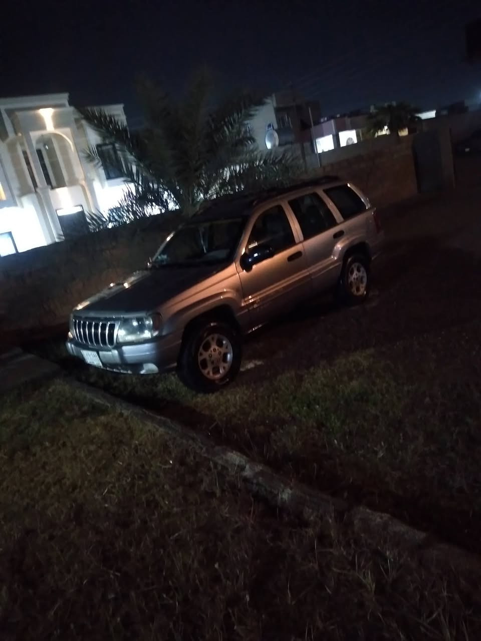 السلام عليكم
جيب شيروكي 2001

محرك 6 /السعر 60

الشرقاط  صلاح الدين 

رقم نينوى شرط التحويل
هاتف ***********
