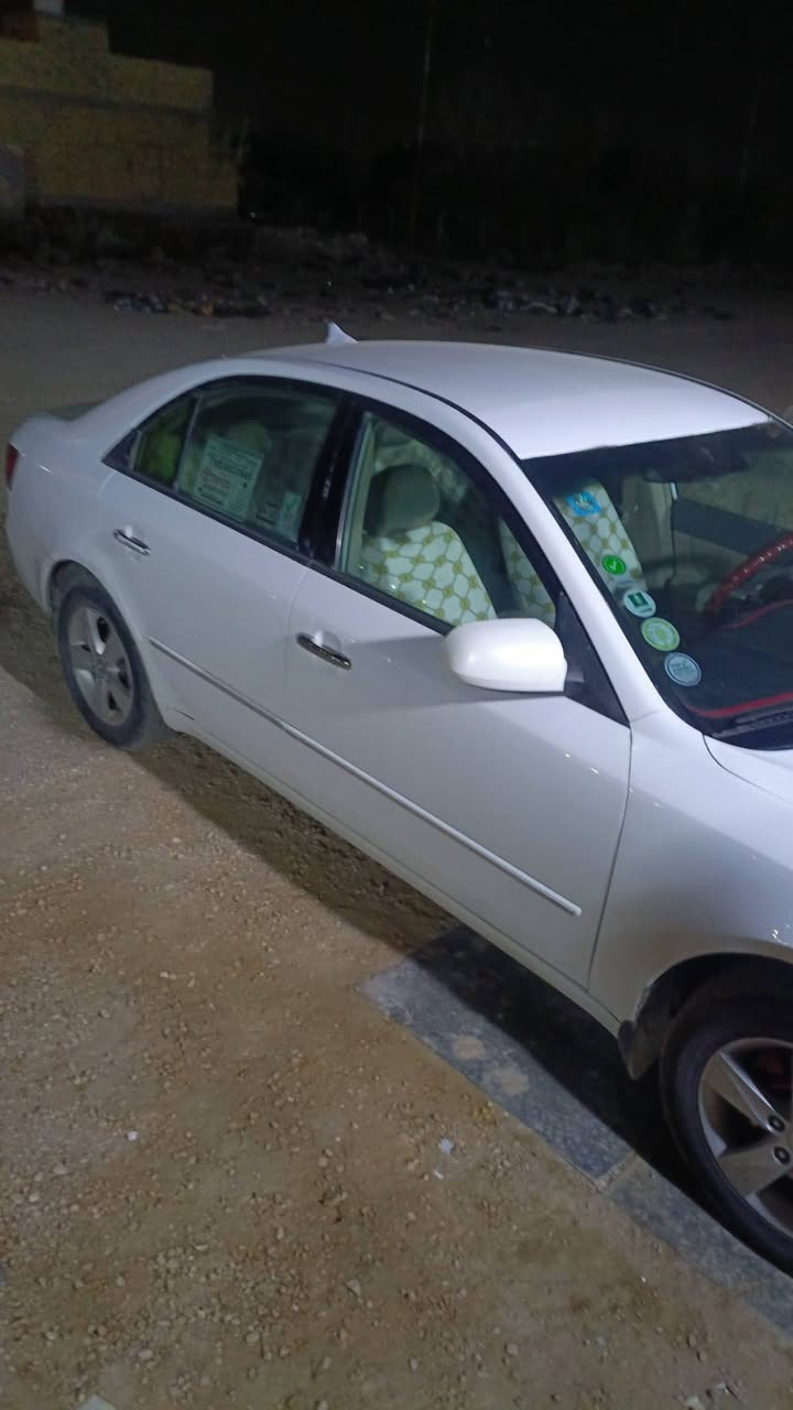 سوناتا للبيع ٢٠٠٦ محرك سته سلندر ٣٣٠٠
رقم كربلاء مشروع وطني لل27

سياره حلوه ومرتبه تبريدها نقص غاز اخر الصيف وعفته مابي شي
صبغ بنيد فقط والباقي ملاحظات جدا بسيطه 
السعر ٨٣ وبيها مجال ان شاء الله عنواني ديوانيه غماس

*********** ***********
