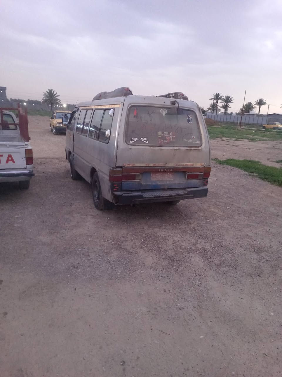 سياره للبيع موديل 93كير محرك اكسن جديد تاير لا خياس ولا ضربه سياره كله جديده كامله بدوم راعي راعيهة متوفي رقم احمر سعر 18بيهة مجال عنوان تاجي شارع عمشه رقم هاتف ***********/
***********
