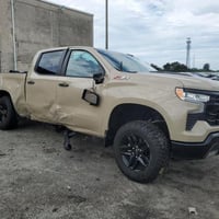 سلفرادو Z71 • تريل بوس RST • حادث بابين