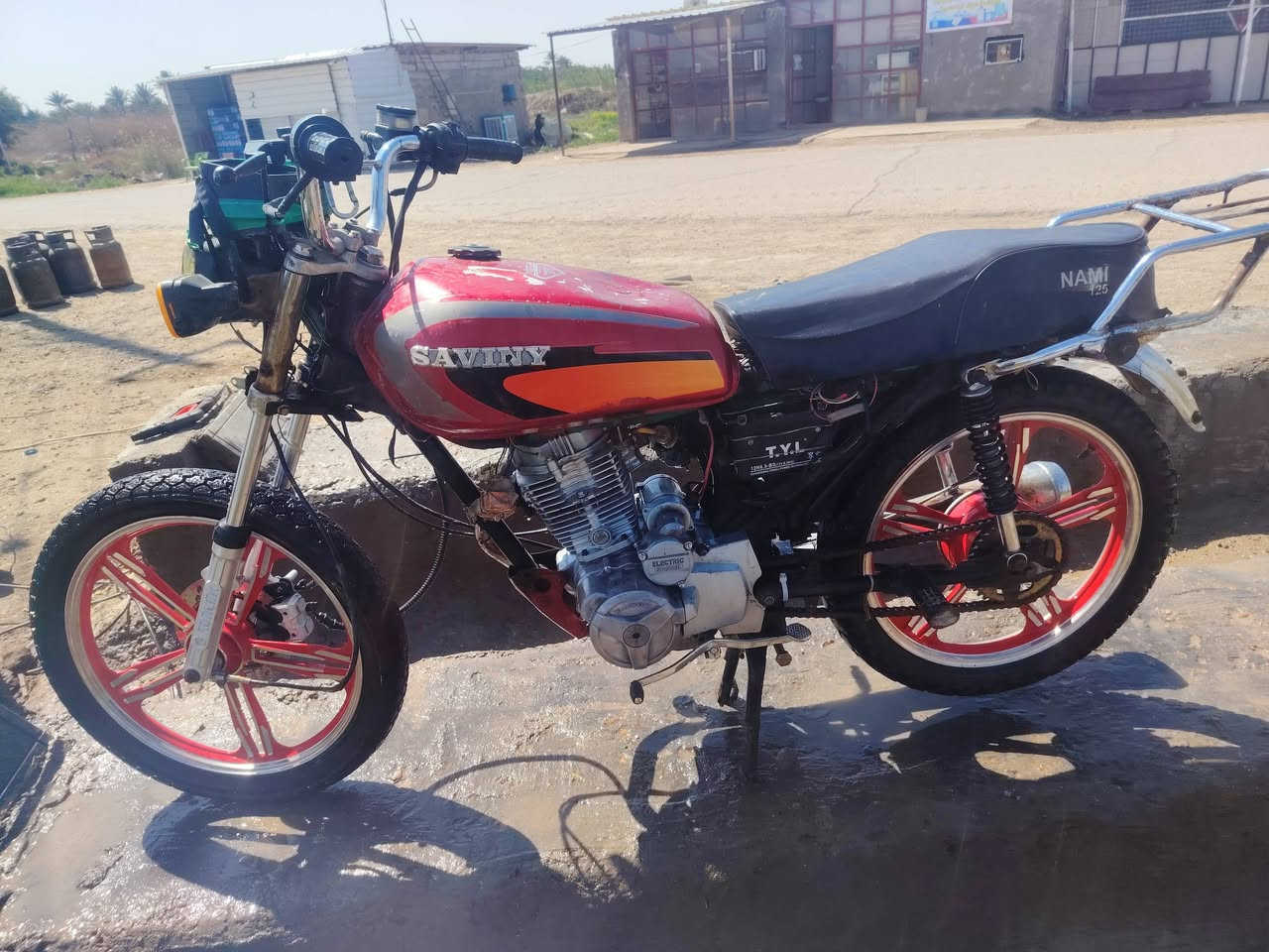 سلام عليكم خوان عندي هاي دراجه لبيع خمسه كير موديل 22 دراجه حلوه بس مهموله يرادله ترتيب محرك مكفول سعر 175وبيه مجال بصيط مكاني بغداد المحموديه *********** ///***********
