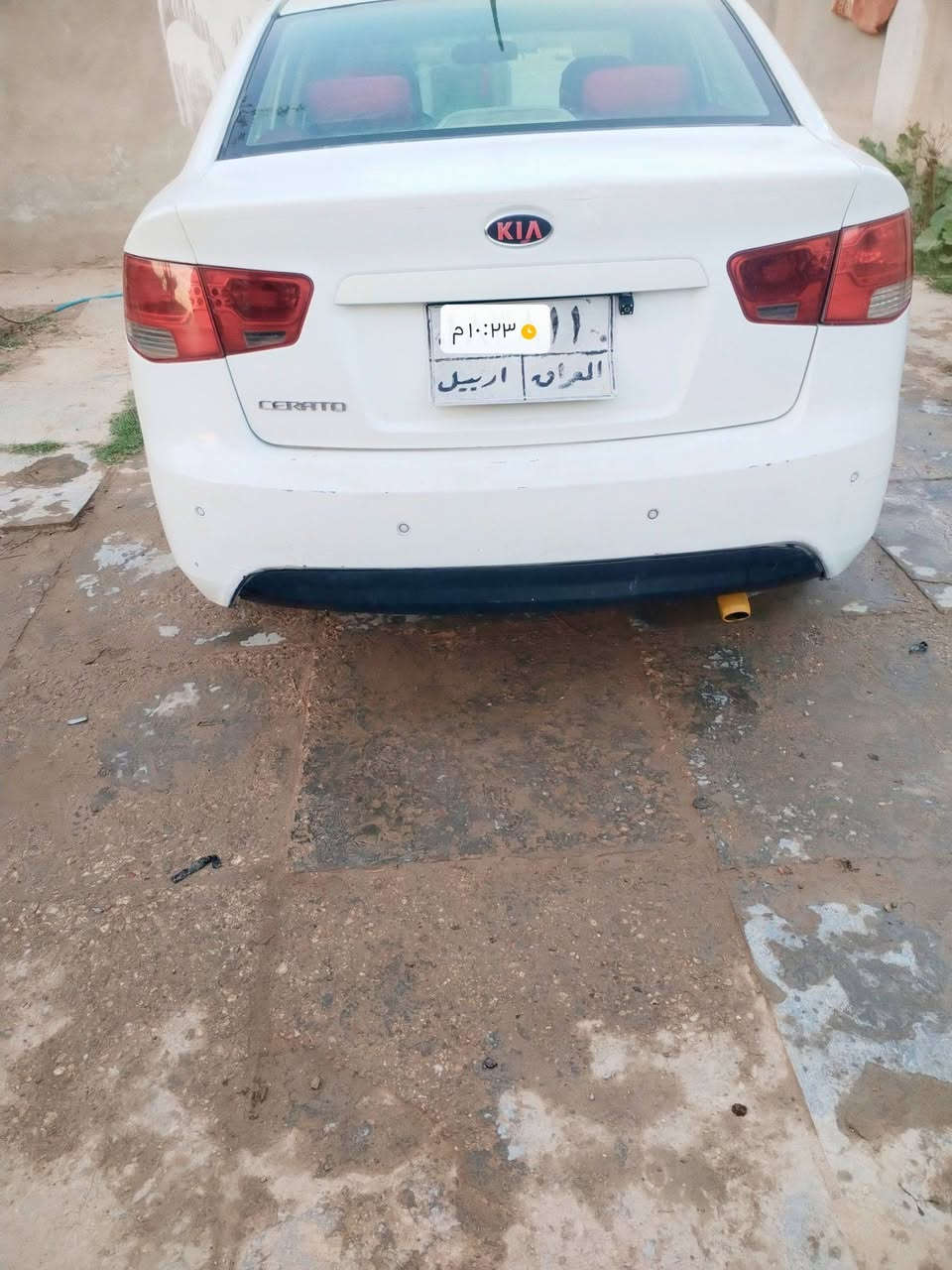 السلام عليكم كيا سيراتو للبيع ٢٠١١خليجي
 السعر 85 وبيه مجال *********** مكاني دوانيه
