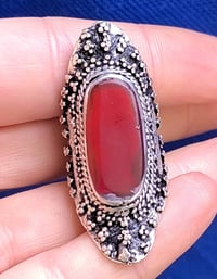 عقيق يماني • خنصر • صياغة ملكية