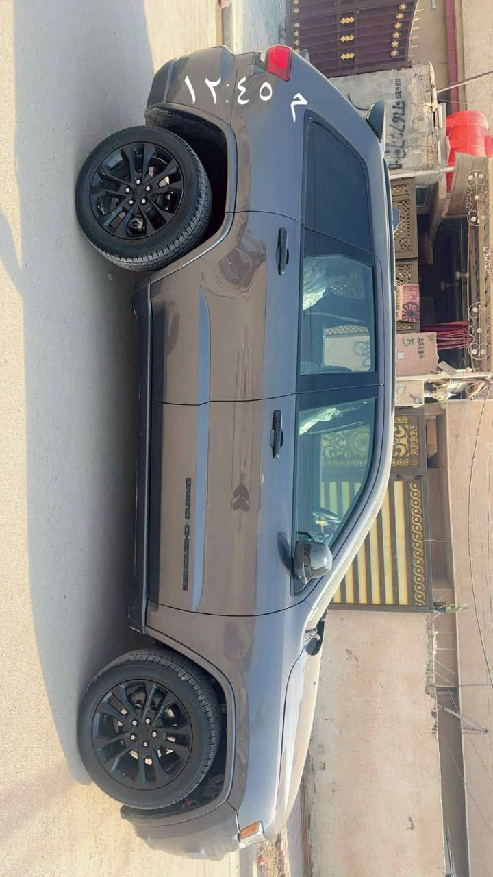 للبيع جيب لاريدو موديل ٢٠٢٠ السياره فول واحد على واحد السياره مصبوغه عام تجي تكلب وتقتنع وتشلع اعيوني السعر بلاش والله ابلاش سبب ضرف والله
السعر ١٨٥ لو تدور العراق كله متلكه هيج سعر بهيج موديل عيني صور الحادث موجوده بالصور السياره بسمي يعني تحويل مباشر مكان السياره بغداد البياع
وهاذه رقمي ***********
