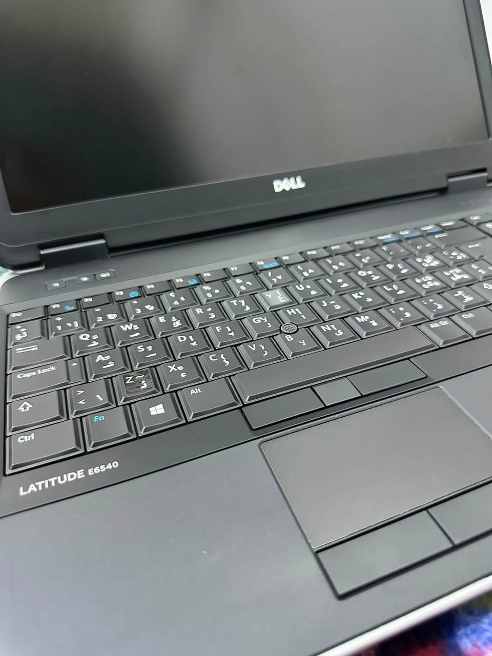 Dell 6540 Core i7
حجم الشاشة كبير جدا 15.6 

هارد 256 ssd 
كارت شاشة داخلي  2 كيكا وخارجي 4 كيكا 
الجهاز بالكارتون جديد كلش الجيل الخامس ويا ملحقاته شاحنه وجنطة 
مكاني ناصرية السعر 230 الف 
***********
