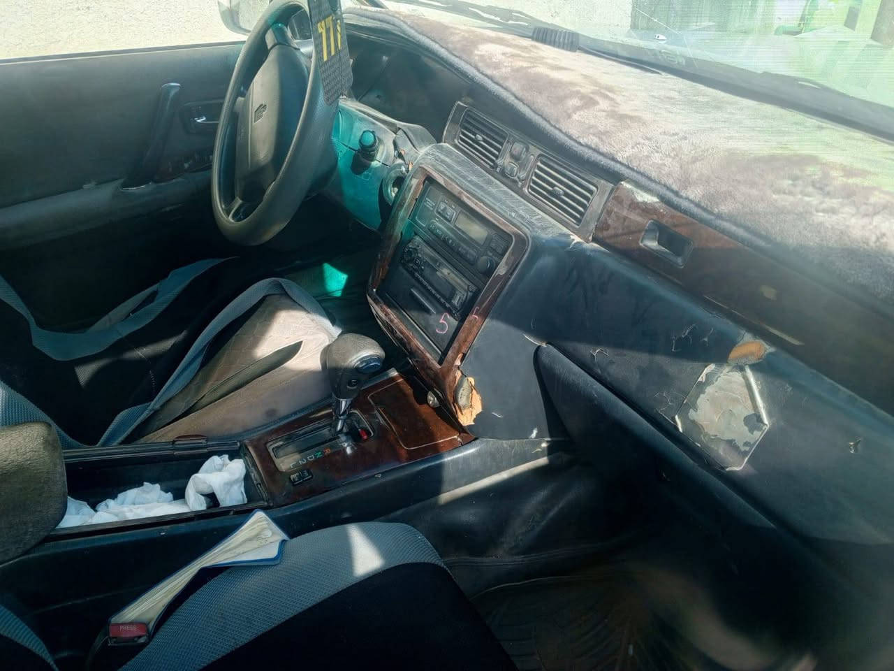 راس الثور ادوات البصره ابي الخصيب كفاله كير ومحرك تبريد شغال كفاله من الكصه كهربايات كامله تخم تاير  جديد سعر25وبيه مجال شي بصيط ***********
