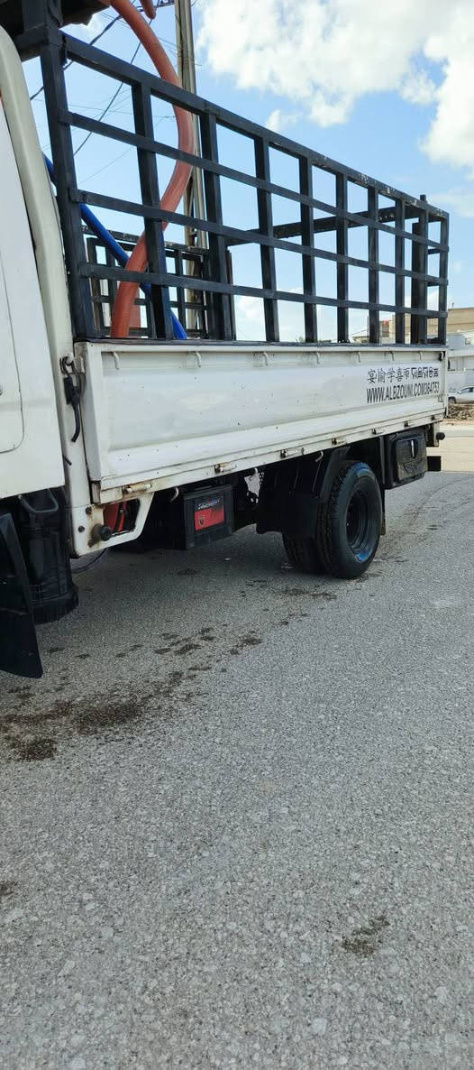 كيا فونتيره موديل ١٩٩٩ سياره جاهزه على الاخير مكينه كير حداديه تخم تاير سياره كبل لشارع تطلع بيه ماناقصه برغي رقم صاحب السياره ‏‪***********‬‏
