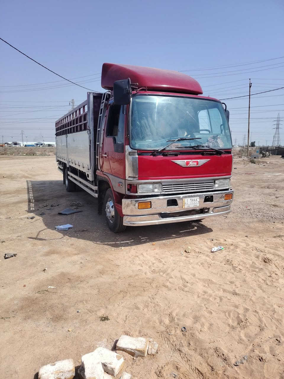 سلام عليكم هينو 70عادي تبريد تخم تاير سياره جاهزه
***********
***********
