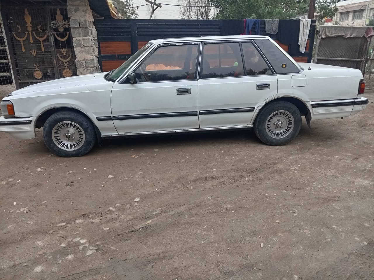 سلام عليكم سوبر 1985للبيع الرقم ***********
