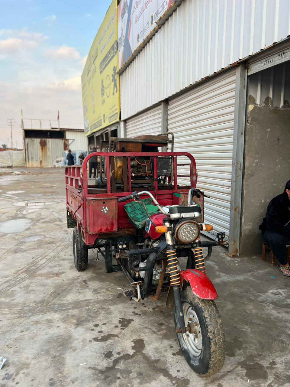 للبيع مديل ٢١ شاصي مكفول كشره خير من الله العنوان نهروان رقم الهاتف ***********
