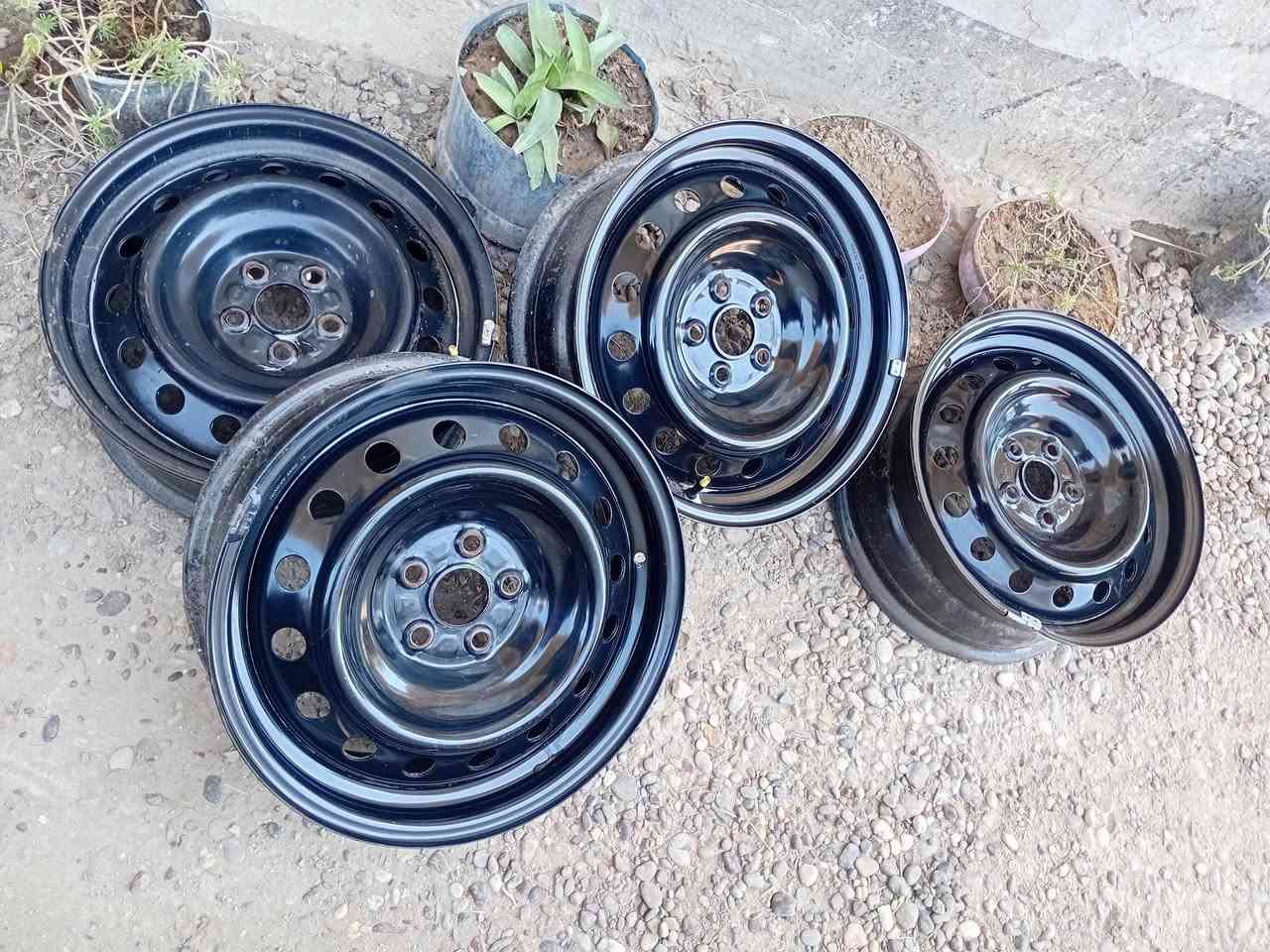 السلام عليكم ويل اسود حجم ١٦ لبيع بسعر مناسب مكاني بابل الحله 
***********
