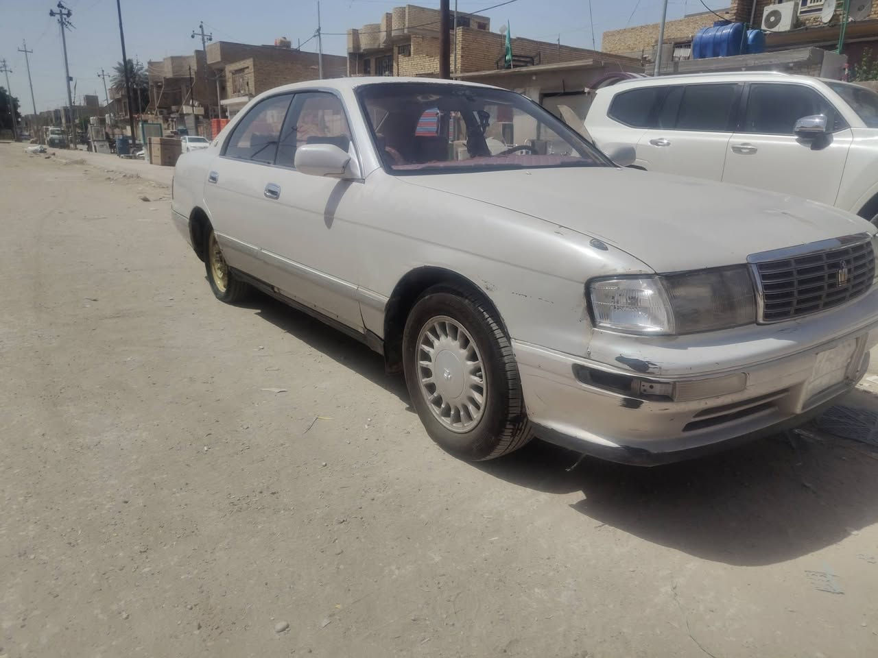 سلام عليكم بطه موديل 1993سياره خير من الله زوج تايرات جدد عوزه شويه ترتيبات سياره قاصرين بس واحد 
اسويلك وكاله سعر 43وبيه مجال مكاني كوت حي الجهاد 
***********
