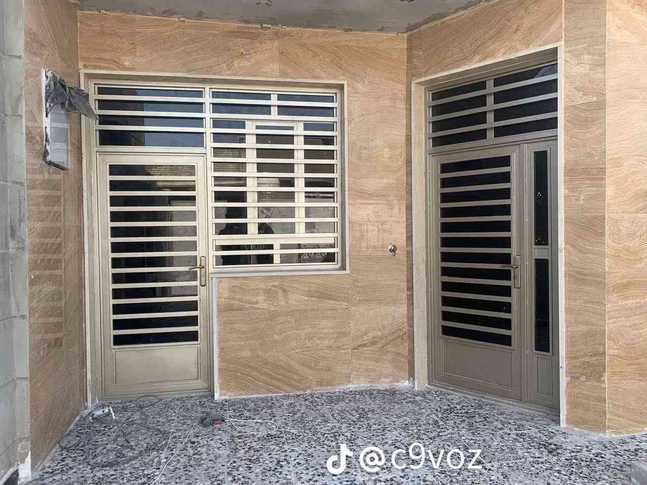 نشتغل جميع الحداده بيبان شبابيج سقائف كيسبان  سندويج جينكو   أنوع الحداده وهاذه شغلنه  
مكان شاميه ***********
