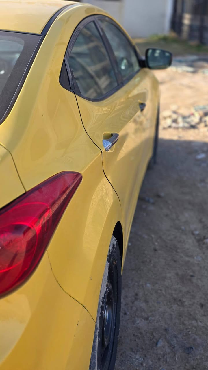 النتره موديل 12 حادثه جاملغ امامي فقط مكفوله لغد وشواصي ليبل واحد سياره جاهزه اي نقص مابيها مصفره خط وبحث تحويل مباشر ستفسار على ***********
