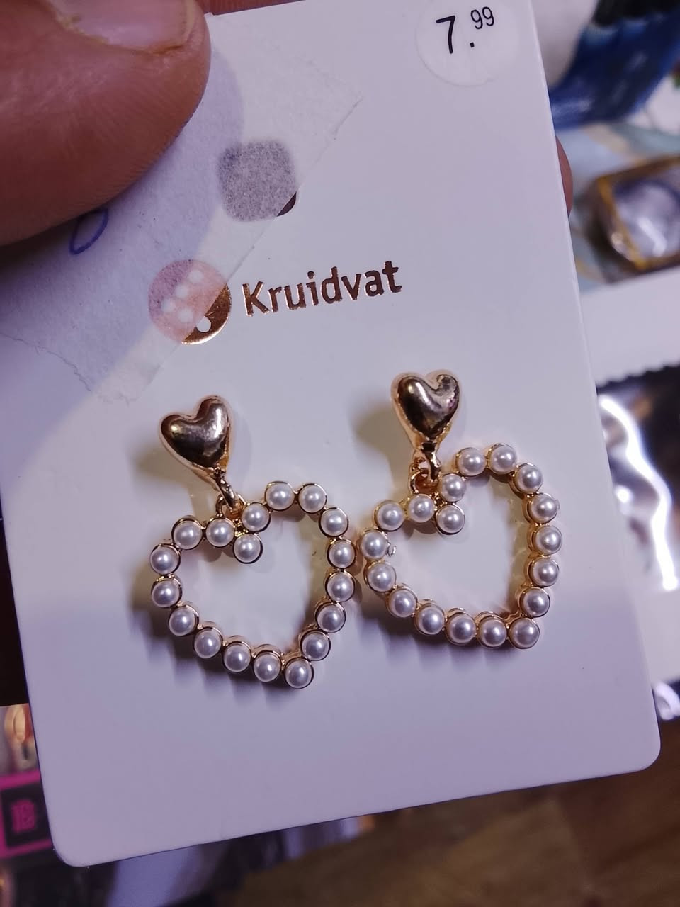 يا الله توفرت مجموعة من الإكسسوارات النسائيه مختلفه الأحجام والأشكال الاسعار مكتوبه اسفل كل صوره ⬇️⬇️


**إذا كنت صاحب هذا الإعلان وتريد حذفه لأي سبب، رجاءا أرسل رسالة إلى الدعم الفني**