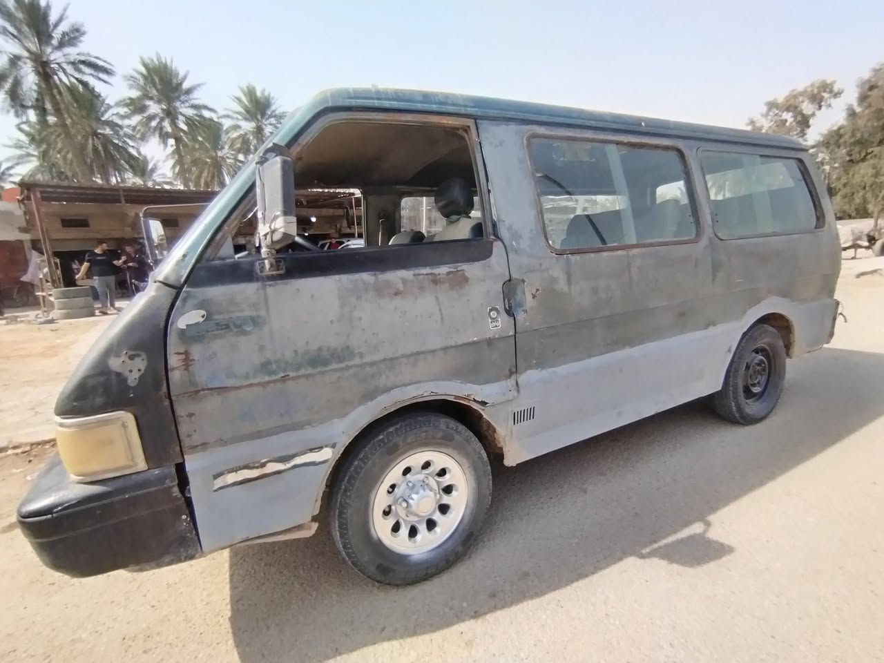 بسته موديل94رقم بصره احمر بيهه وكاله عامه تايرات نضاف باور ومشط بجيس  مكينه وكير وكسن بجيس مكينه لاصرف ولابخار شرط باتري جديد دينمو سلف بجس هيئه عليهه مال 6اشهر غرمات مادكهه سنويه كارتونيه ساقطه ابيعك فقط وكاله عامه وباقي كوم حديد .   ابو لوكاله عنوانه بلكوت حي الحكيم مستمسكاته عدي كامله غرفتهه حلوه عوزهه ترتيب كهربائات السعر 13وبيهه مجال لشراي عنواني واسط صويره مو شراي لاتشلع كلبي ***********
